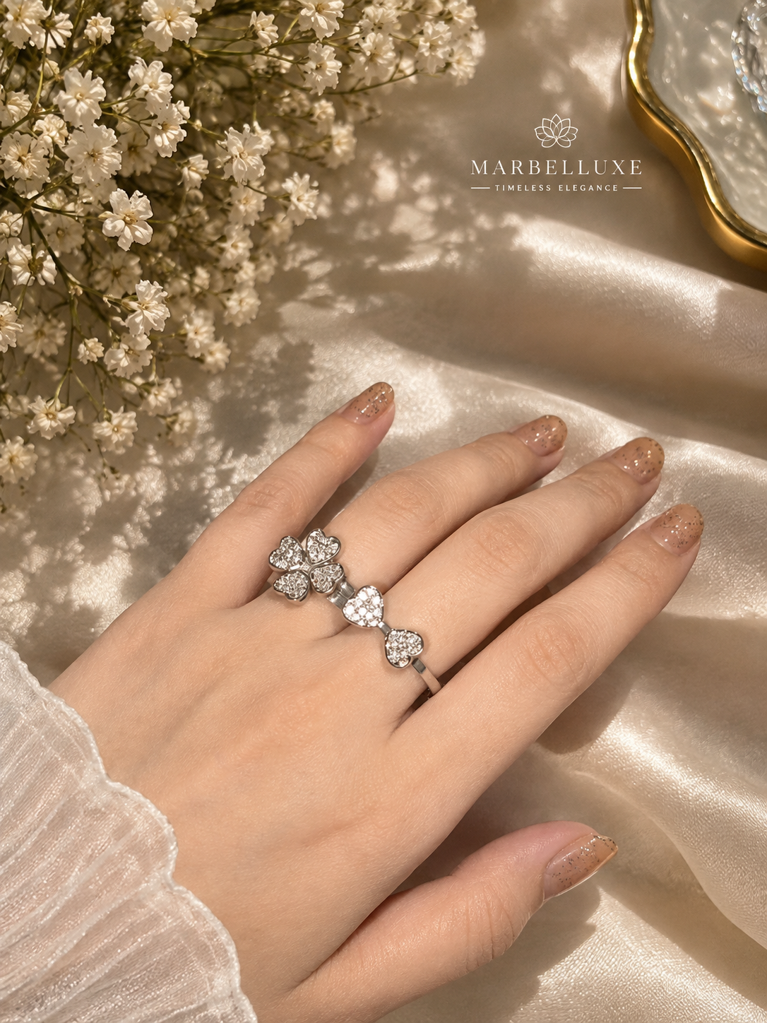 Elegant Floral Crystal Ring