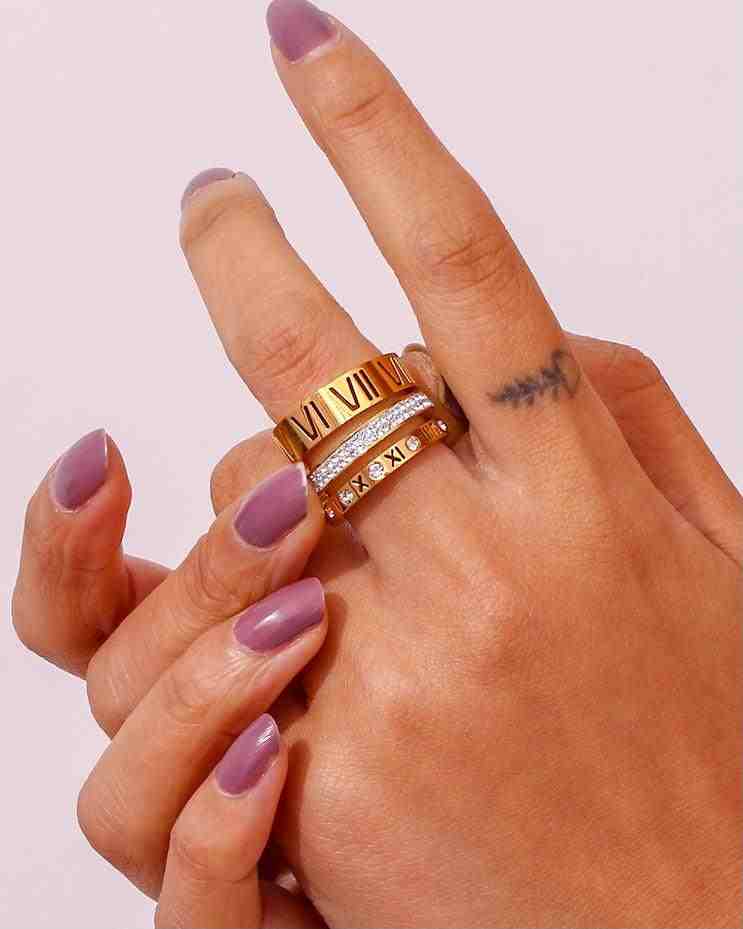 Timeless Golden Elegance Ring